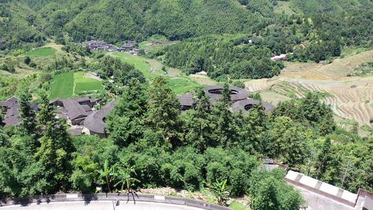 福建漳州南靖土楼古镇村落土楼航拍四菜一汤