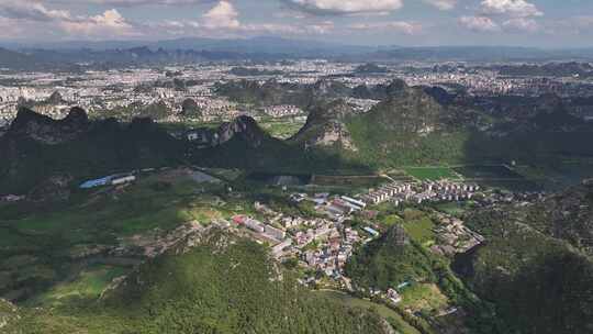 广西桂林城市航拍喀斯特峰林自然风光