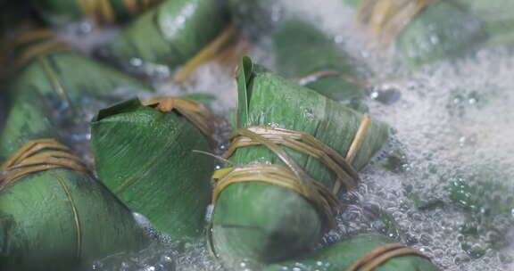 端午节包粽子煮粽子