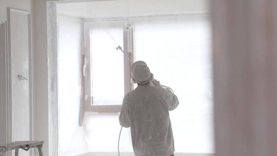 装修家装工人施工墙面喷漆乳胶漆喷涂视频素材模板下载