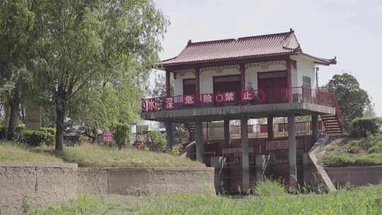 城市河道分水闸视频素材模板下载