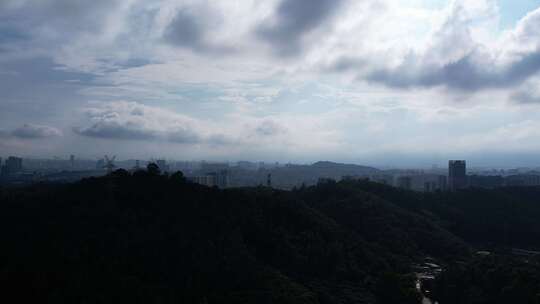 深圳龙岗东莞凤岗交界山脉