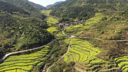 大山梯田乡村房屋