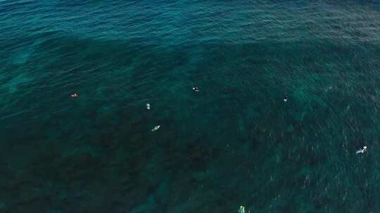 航拍海上冲浪 冲浪圣地