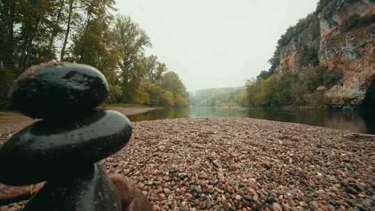 Pebble Tower， Dordog