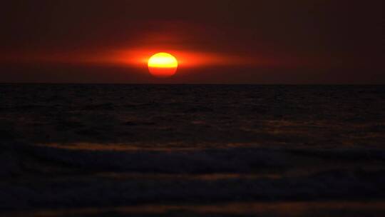 唯美日落大海夕阳