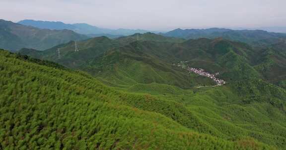 杭州余杭黄湖王位山春天航拍