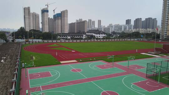 上海建筑工地暴雨建筑工地积水4K航拍