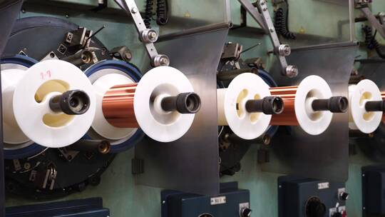 铜线制造涂布工业搪瓷机缠绕工艺。