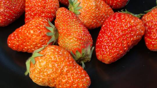 4K新鲜健康生态有机草莓美食蔬果4K视频拍摄视频素材模板下载