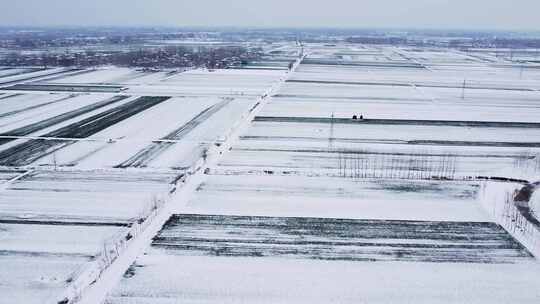 航拍冬天村庄雪景视频素材模板下载