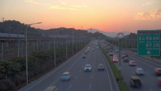 夕阳黄昏下的福州三环快速路延时摄影