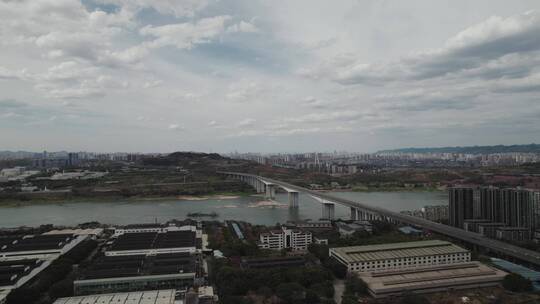 疫情下重庆巴南区封区鱼洞长江大桥航拍4k