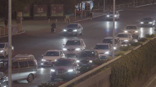 夜晚街道 路灯 夜晚空镜