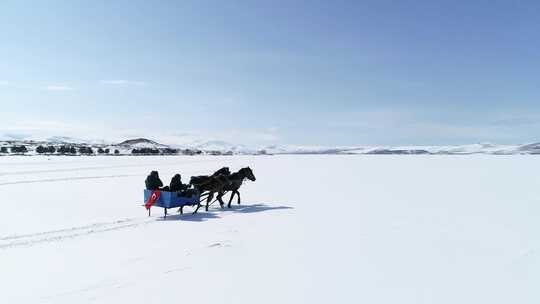 雪橇跑步旅游