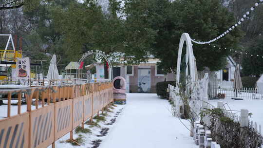 武汉东湖咖啡小镇雪景