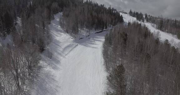 滑雪场雪道4K航拍素材