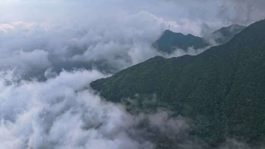 延时摄影航拍广东茂名信宜云雾缭绕的石镬坳