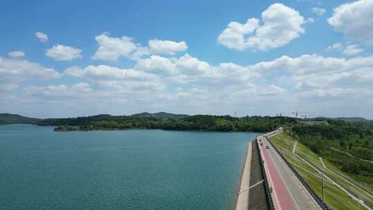 山水 云雾 湖面 绿水青山 湖水