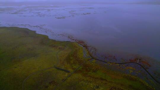 甘南尕海湖草原湿地唯美自然湖景风光航拍