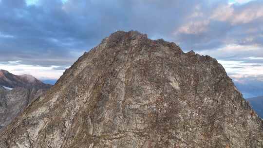 蒂罗尔的山顶。奥地利的Gl？dis-Hohe Tauern。