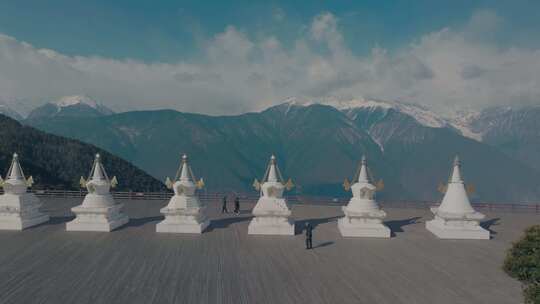 航拍德钦梅里雪山观景台