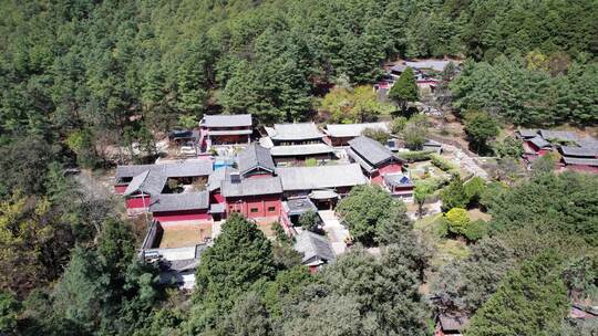 丽江玉峰寺航拍