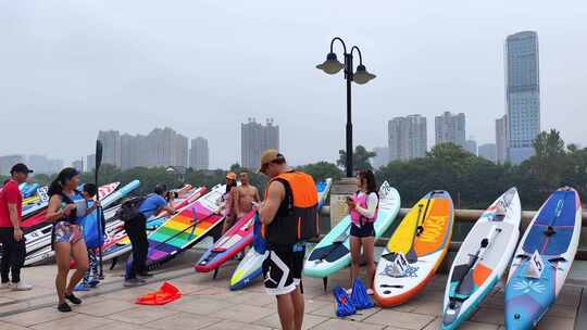 湖南省衡阳市东洲岛浆板赛，浆板运动