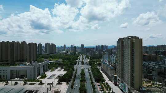 航拍江西福州城市风光蓝天白云高楼建筑视频素材模板下载