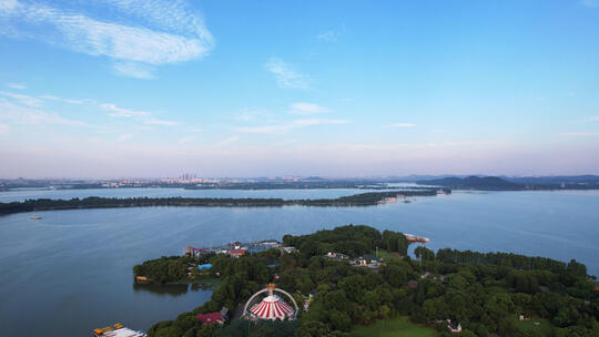 航拍武汉5A级景区东湖绿道自然风光