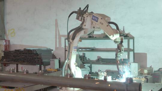 机械臂 四轴机械臂焊接自动焊接视频素材模板下载