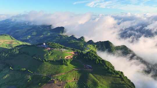 航拍高山云海云雾阳光