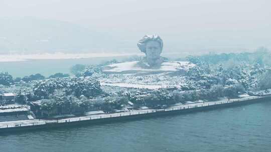 湖南长沙橘子洲头雪景航拍风光视频素材模板下载