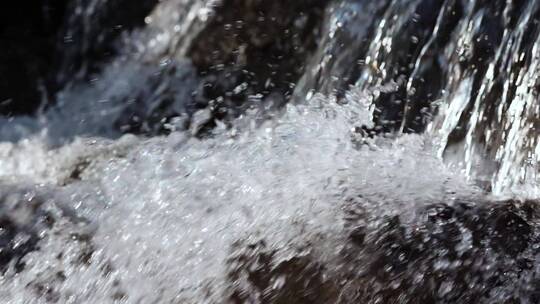 山间溪水流水河流水花大自然水资源