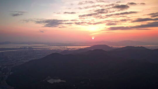 大湾区珠海横琴澳门城市夕阳航拍4k