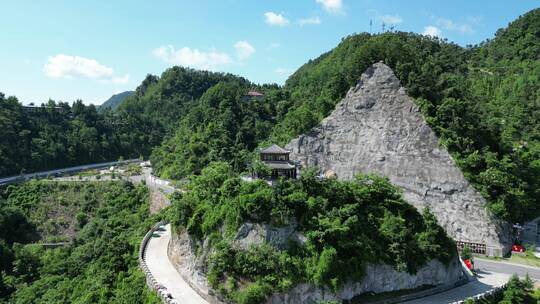 祖国巍峨山川蜿蜒山路航拍