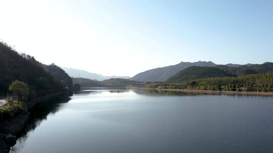 太平湖湖面