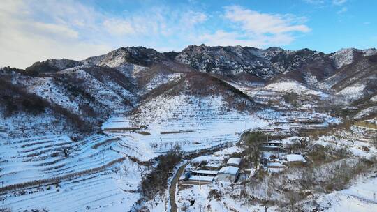 雪后辽宁山村4K视频素材模板下载