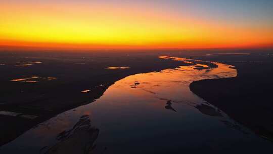 黄河河道夕阳自然风景航拍