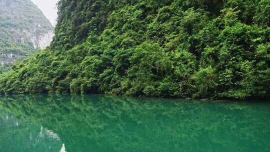 青山绿水江河流域美丽风景