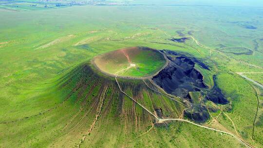 中国内蒙古乌兰察布乌兰哈达火山航拍