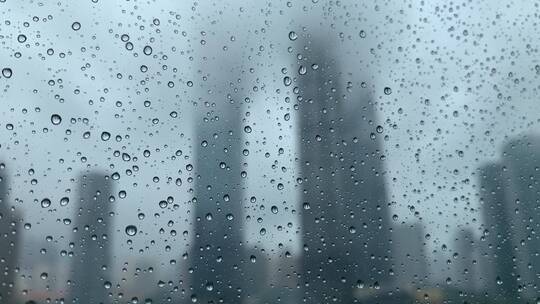 陆家嘴雨窗