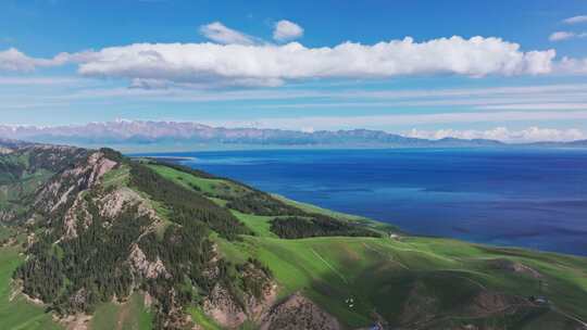 赛里木湖山川湖泊自然风光