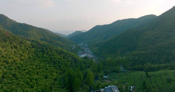 湖州莫干山村庄航拍