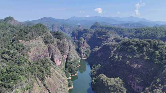 航拍福建泰宁大金湖一线天奇观景区