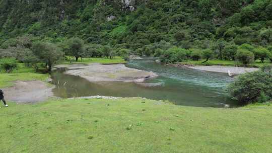 川西四姑娘山雪山峡谷森林航拍