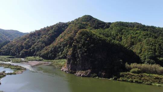 航拍东北辽宁东部山区浑河两岸