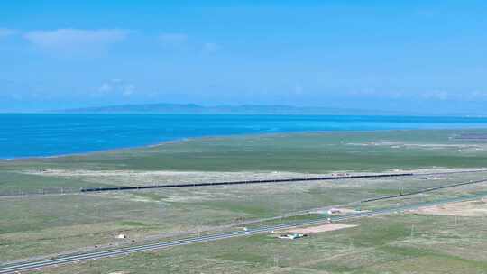 青海湖草原风光俯瞰