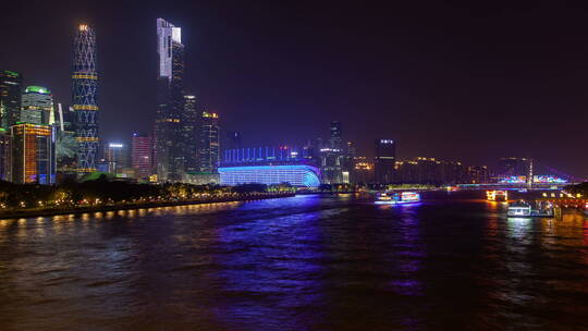 夜晚的上海珠江
