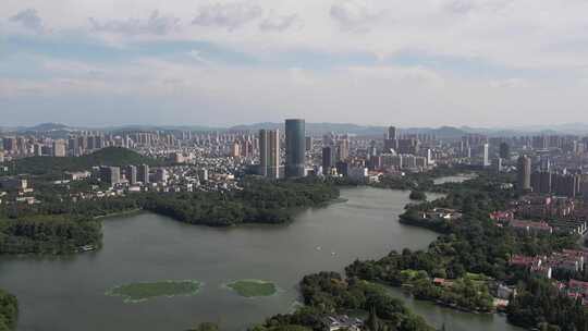 秋日马鞍山市雨山湖城市风光航拍素材